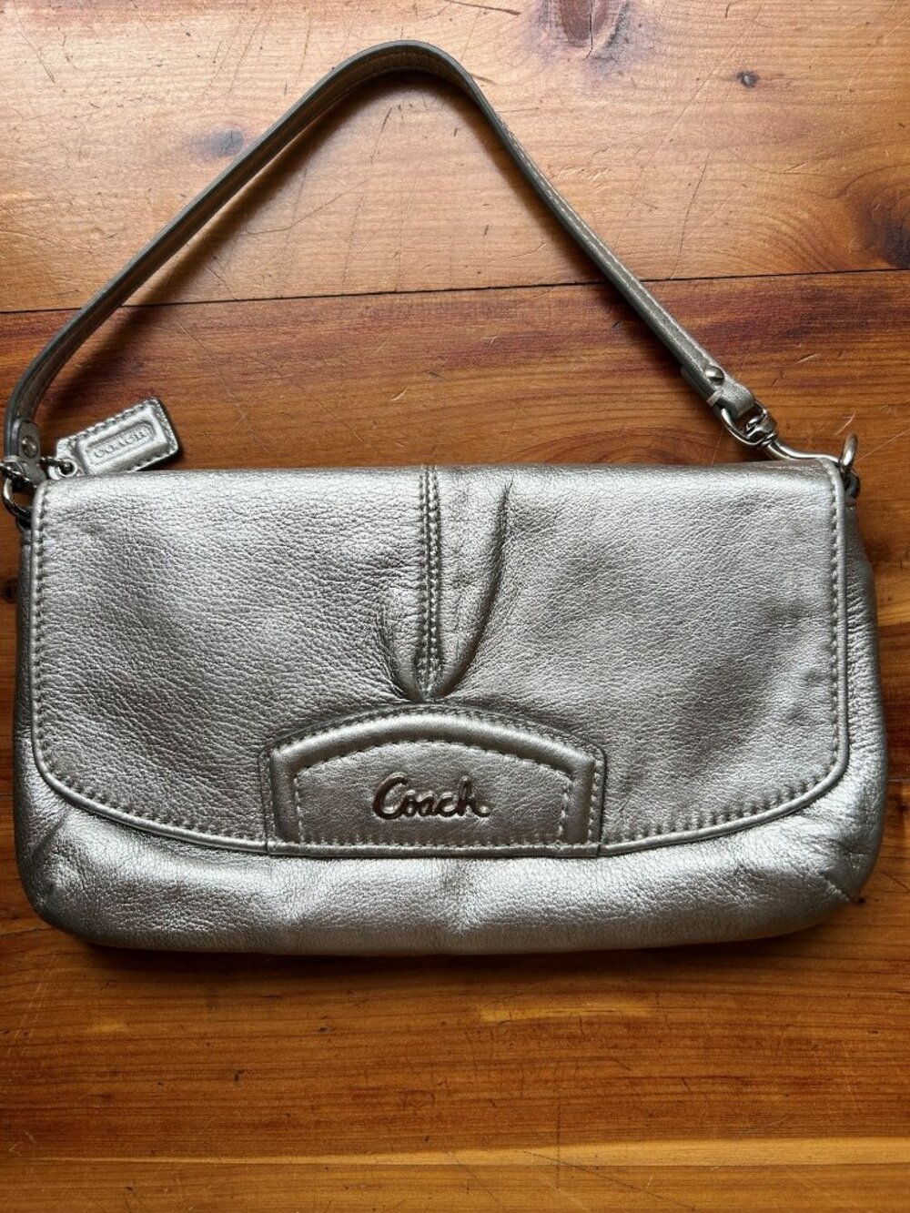 Coach Metallic Silver Leather Wristlet Clutch Mini Shoulder Bag Y2K